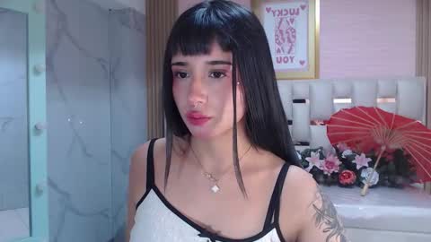 Allysa  online show from 12-21-25, 08:16