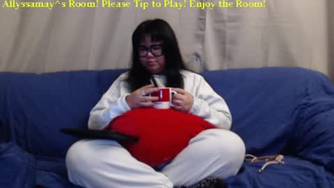 Snapshot of allyssamay chatting on 02-02-25, 03:43 Allyssamay online show from 02-02-25, 03:43