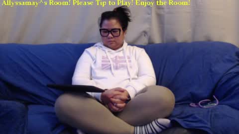 Snapshot of allyssamay chatting on 02-11-25, 06:40 Allyssamay online show from 02-11-25, 06:40