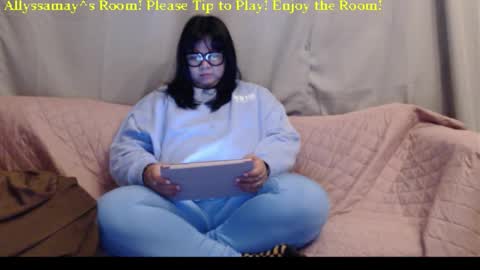 Allyssamay online show from 03-21-26, 04:17