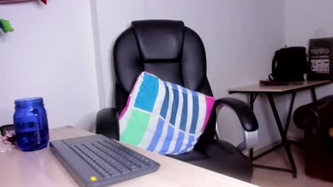 ALMA FENIX  online show from 04-13-26, 04:07