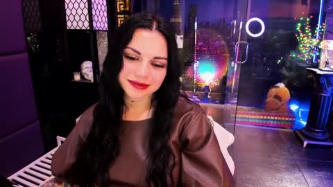 Alma online show from 02-21-25, 01:22