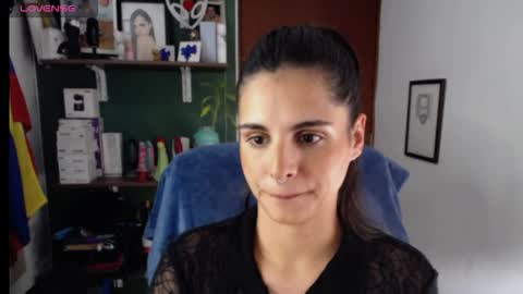 Arhantxa online show from 10-28-25, 08:55