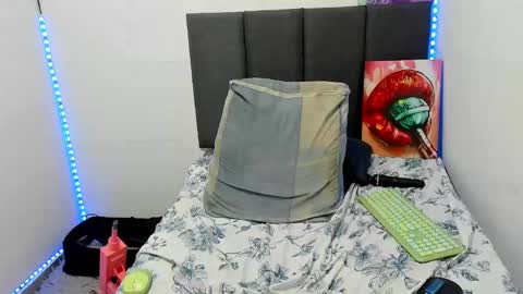 Alma online show from 03-06-25, 01:37