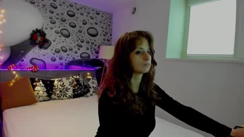 Snapshot of almafancy chatting on 01-05-26, 05:27 Alma online show from 01-05-26, 05:27