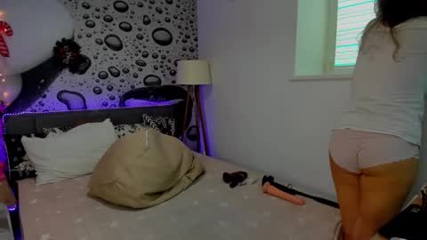 Snapshot of almafancy chatting on 01-14-26, 07:47 Alma online show from 01-14-26, 07:47