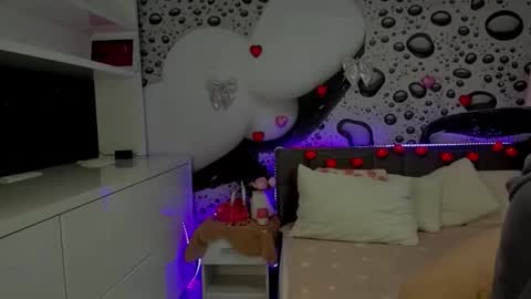 Snapshot of almafancy chatting on 02-02-26, 07:29 Alma online show from 02-02-26, 07:29