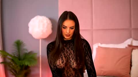 Emma online show from 05-14-26, 04:19