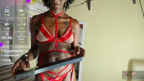 Snapshot of almasaennz chatting on 12-08-24, 01:13 online show from 12-08-24, 01:13