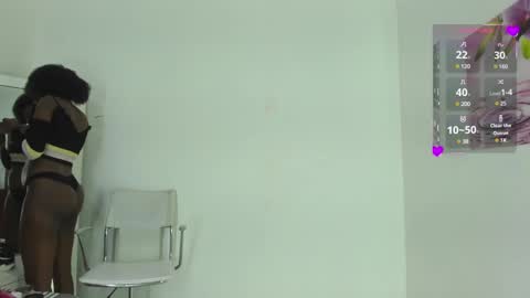 Snapshot of almasaennz chatting on 12-19-24, 07:51 online show from 12-19-24, 07:51