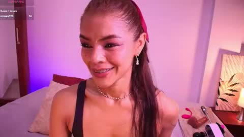 Snapshot of almavoss chatting on 07-31-26, 11:31 Alma Voss online show from 07-31-26, 11:31