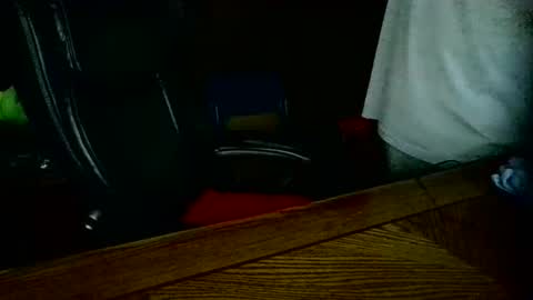 Snapshot of almostdaylight chatting on 05-16-26, 12:48 AlmostDaylight online show from 05-16-26, 12:48
