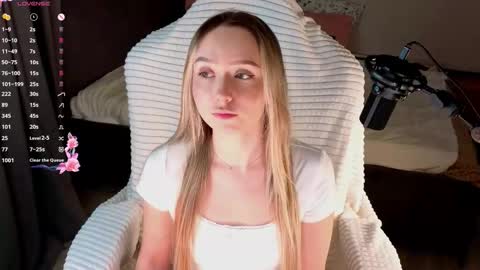 Lia online show from 02-18-26, 03:02