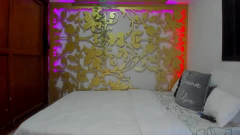 STEPHAN  online show from 10-28-25, 10:41