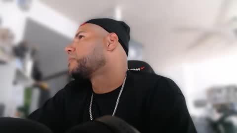 simplyfaded online show from 10-17-25, 02:26