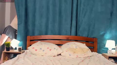 Alona online show from 06-21-26, 07:05