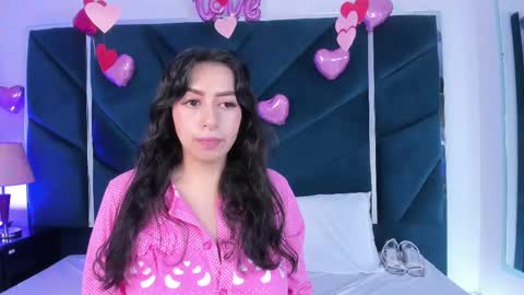 AlondraMendez online show from 02-18-25, 10:49