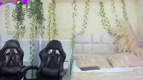 ALONDRA CUTE online show from 06-11-26, 05:27