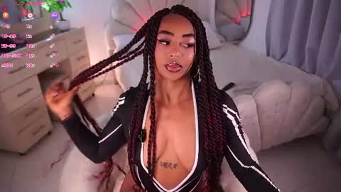 Alondra online show from 06-20-26, 09:23