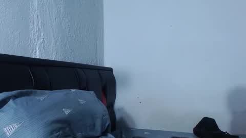 Snapshot of alonxoo chatting on 01-10-26, 01:07 alonxoo online show from 01-10-26, 01:07