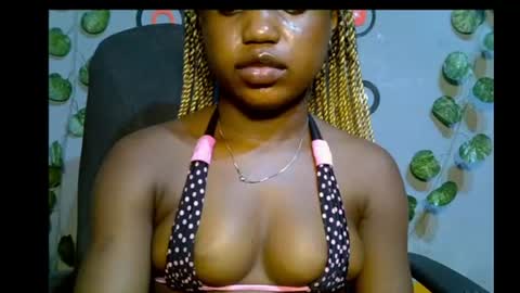 Snapshot of alosexy_bae chatting on 06-12-26, 07:46 alo online show from 06-12-26, 07:46