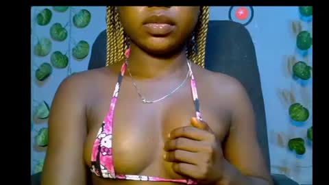 Snapshot of alosexy_bae chatting on 06-21-26, 08:17 alo online show from 06-21-26, 08:17