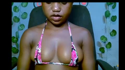Snapshot of alosexy_bae chatting on 07-19-26, 09:40 alo online show from 07-19-26, 09:40
