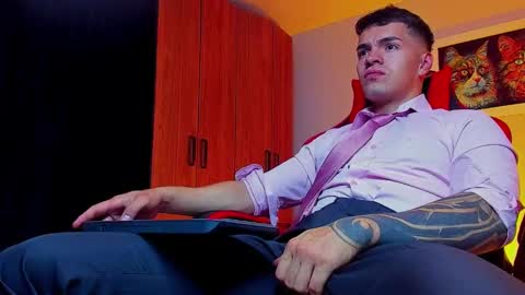 alpha_dominus_ online show from 09-16-25, 04:02