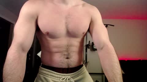 Snapshot of alpha_dominus_king chatting on 09-11-25, 06:35 OF  online show from 09-11-25, 06:35