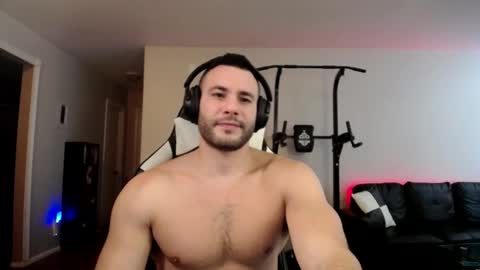 Snapshot of alpha_dominus_king chatting on 09-30-25, 03:39 OF  online show from 09-30-25, 03:39