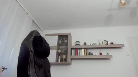 Andi online show from 11-14-25, 02:16