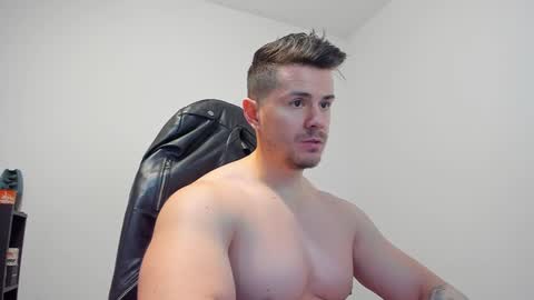 LeatherMaster online show from 12-25-24, 07:46