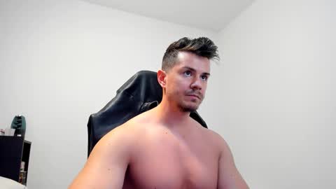 LeatherMaster online show from 03-04-25, 08:02