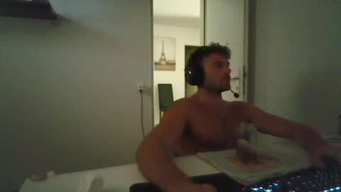 alphah_hunk online show from 06-25-26, 01:04