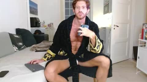 alphahung23 online show from 12-04-25, 04:11