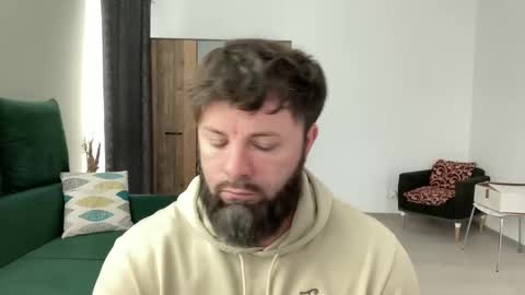 Jhonny online show from 02-19-25, 07:17