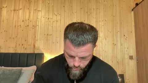 Jhonny online show from 05-18-26, 04:07