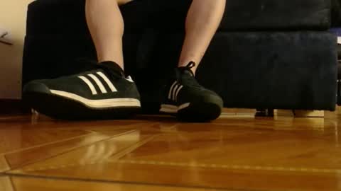 Snapshot of alphaswitchard chatting on 03-25-26, 02:06 ur god online show from 03-25-26, 02:06