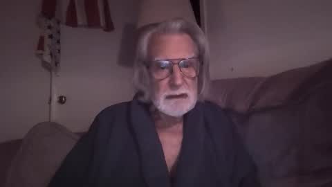 AlphaUniform online show from 12-03-25, 12:25