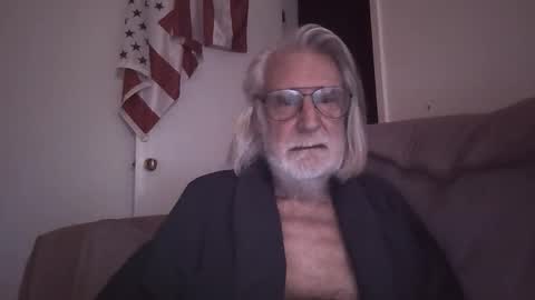 AlphaUniform online show from 03-07-26, 12:13