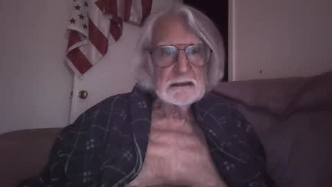 AlphaUniform online show from 05-19-26, 12:05