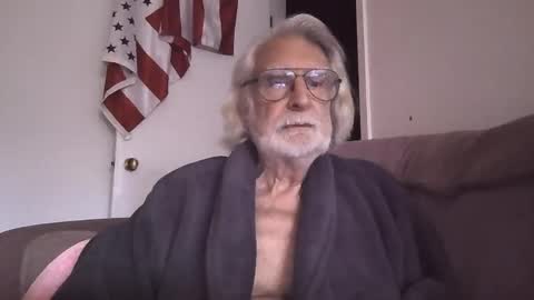 AlphaUniform online show from 05-27-26, 11:29