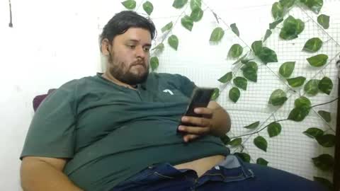 Snapshot of altairstudiosboy chatting on 04-08-26, 04:07 Jhosep online show from 04-08-26, 04:07