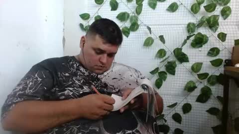 Snapshot of altairstudiosboy chatting on 05-12-26, 03:20 Jhosep online show from 05-12-26, 03:20