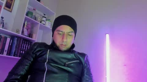 alucard_col666 online show from 05-28-26, 05:54