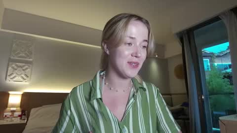 Amelia NEXT STREAM  online show from 09-27-25, 10:20