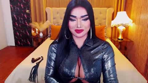 Alura Jhenson online show from 11-13-25, 12:20