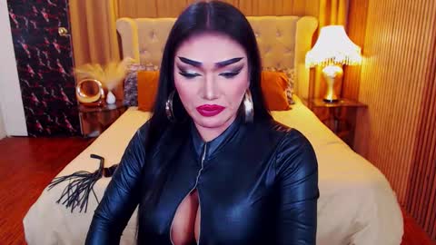 Alura Jhenson online show from 11-26-25, 11:00