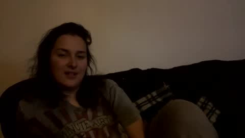 Snapshot of alvie_bones chatting on 01-21-25, 11:13 Alvie online show from 01-21-25, 11:13