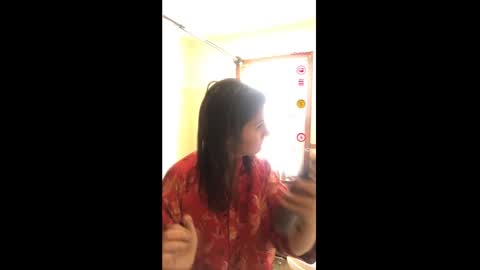 Snapshot of alvie_bones chatting on 02-17-25, 05:21 Alvie online show from 02-17-25, 05:21